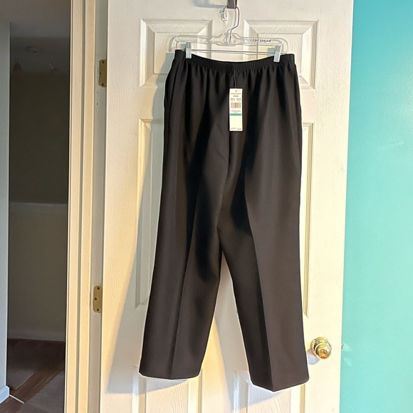 Alfred Dunner Pull on Pants/slacks - Picture 1 of 4